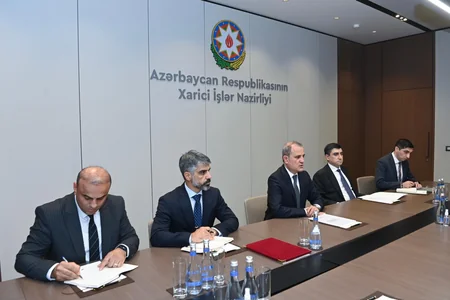 Azərbaycan-Malayziya ikitərəfli münasibətləri müzakirə olunub