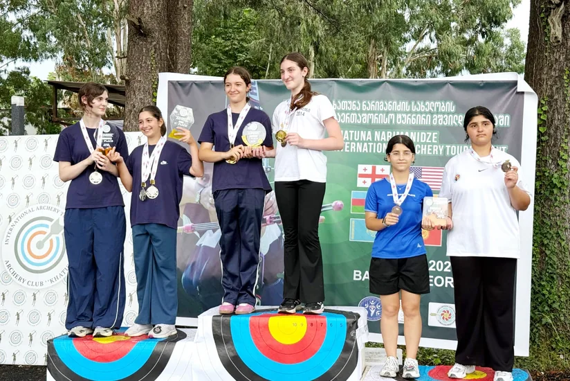 Azərbaycan oxatanları Gürcüstandakı turnirdə 7 medal qazanıblar