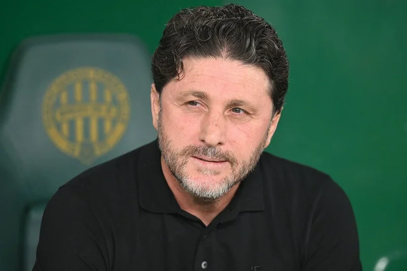 Trabzonspor rəhbərliyi baş məşqçi Fatih Tekkenin istefasını qəbul etməyib