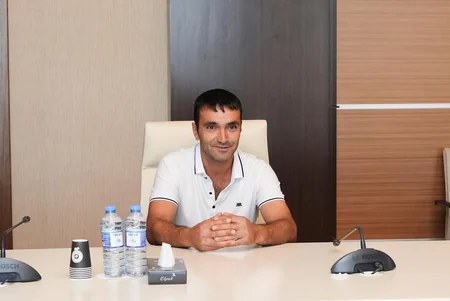 Anar Əliyev Qəbələdə vətəndaşları qəbul edib