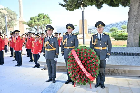 Türkiyənin Zəfər Bayramı münasibətilə Bakıda Türk şəhidliyi ziyarət edilib