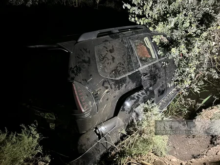 Kürdəmirdə avtomobil aşıb, beş nəfər xəsarət alıb