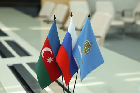 Azerbaijan, Russia discuss developing freight transportation along North-South Corridor