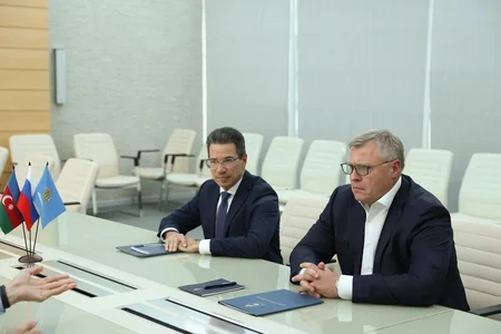 Azerbaijan, Russia discuss developing freight transportation along North-South Corridor