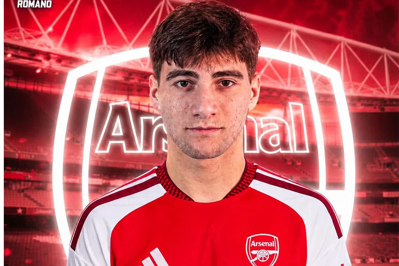 Arsenal klubu gürcüstanlı futbolçu Andriya Bartişvilini heyətinə qatır