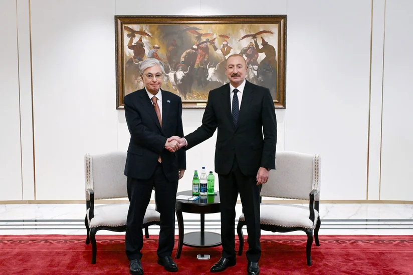 İlham Əliyevin Bişkekdə Qazaxıstan Prezidenti ilə görüşü keçirilib - YENİLƏNİB