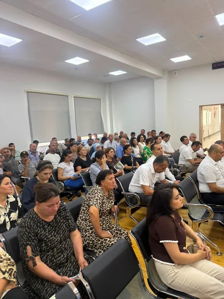 Zaqatala, Qax, Balakən və Şəkinin bəzi kəndlərində Amerika ağ kəpənəyi yayılıb