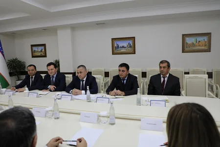 Azərbaycan Özbəkistanın məsafədən audit təcrübəsini öyrənir