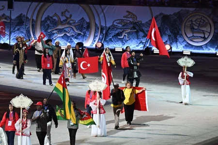 İlham Əliyev və Mehriban Əliyeva Bişkekdə 6-cı Dünya Köçəri Oyunlarının açılış mərasimində iştirak ediblər - YENİLƏNİB