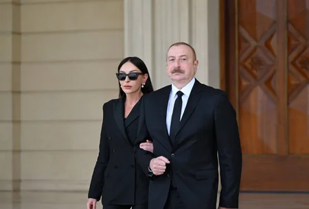 İlham Əliyev və Mehriban Əliyeva Bişkekdə 6-cı Dünya Köçəri Oyunlarının açılış mərasimində iştirak ediblər
