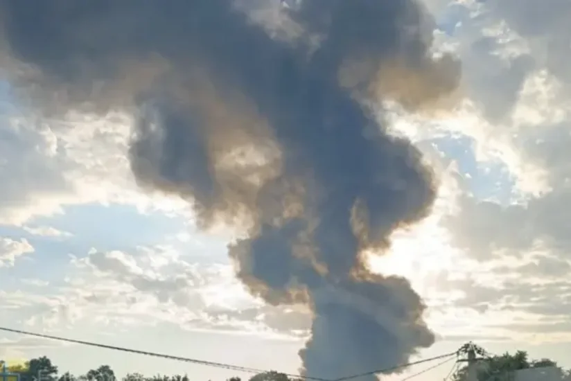 Fire breaks out in 16-storey building after Russian drone attack in Kyiv