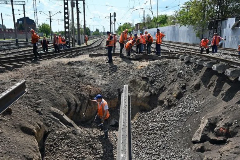 В результате российского удара по депо Укрзалізниці в Киеве погибли семь человек
