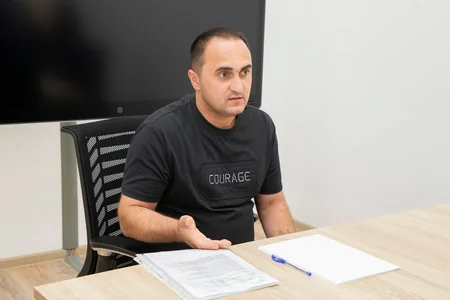 Ülvi Mehdiyev vətəndaşları qəbul edib