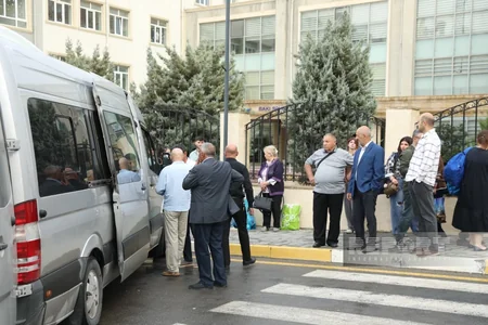 Növbəti köç karvanı Ağdam şəhərinə çatıb, açarlar təqdim edilib - YENİLƏNİB-2