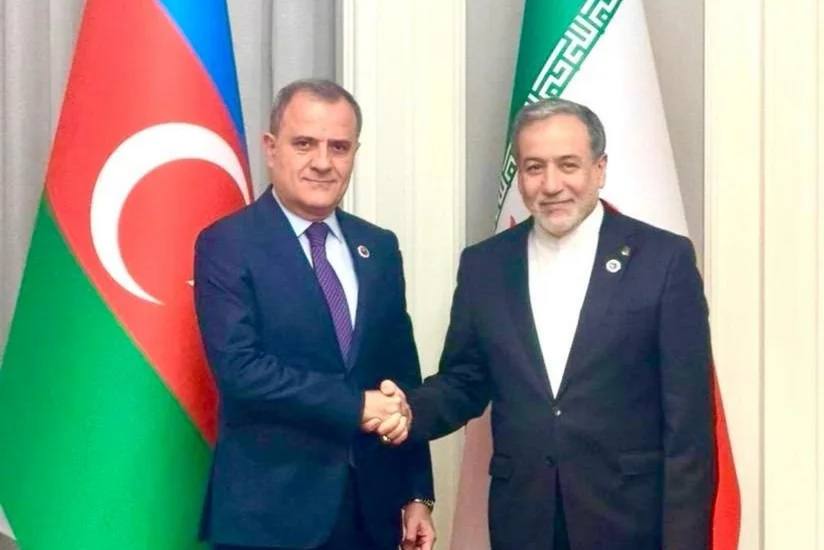 Azerbaijani, Iranian FMs discuss regional issues