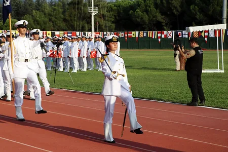 Türkiyədə məzun olan Azərbaycan hərbçilərinə diplomlar təqdim edilib