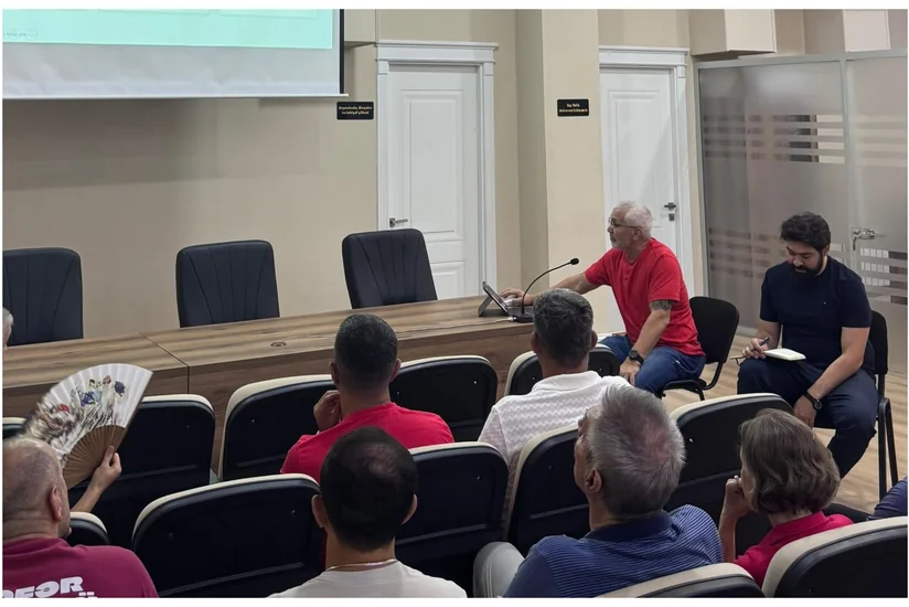Almaniyalı mütəxəssis Azərbaycanın atletika məşqçiləri üçün seminar keçib