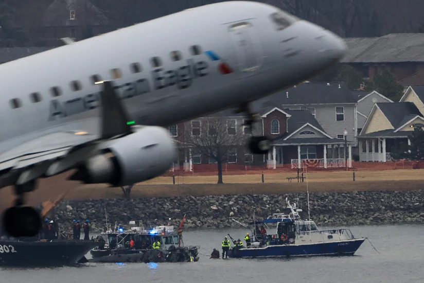 Coast Guard plane carrying DHS secretary makes emergency landing after engine failure