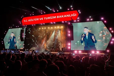 YAŞAT Fondunun təşkilatçılığı ilə şəhid övladları Çanaqqalaya gedib