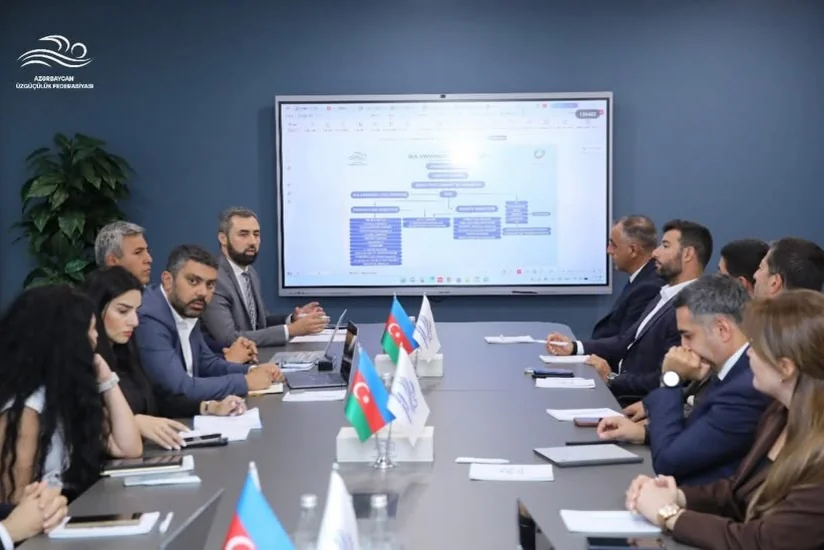 Bakıda keçiriləcək üzgüçülük üzrə Dünya Kubokuna hazırlıq məsələləri müzakirə olunub