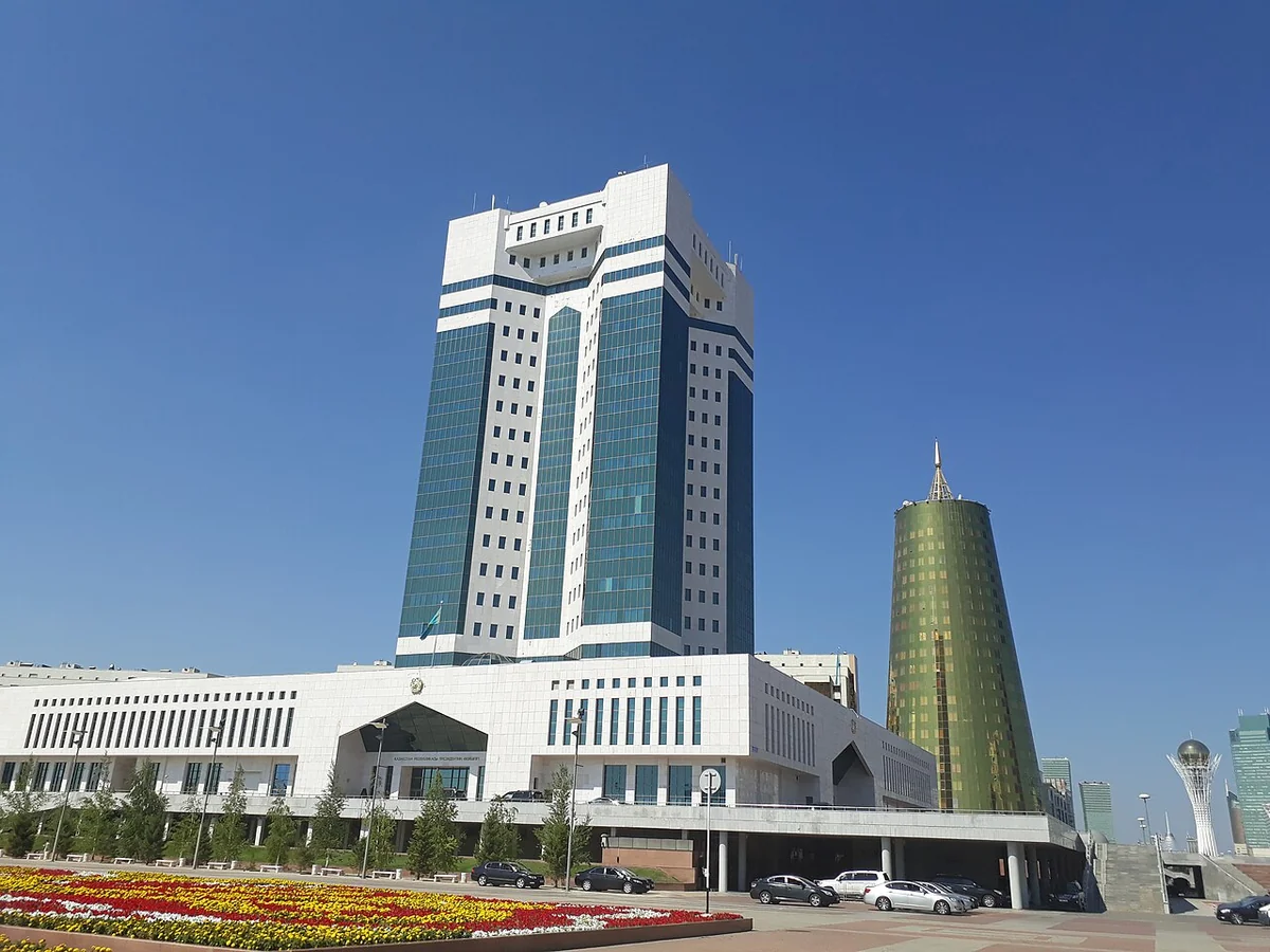 Qazaxıstan hökumətinin yeni tərkibi təsdiqlənib
