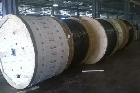 Ukrayna Azərbaycandan 36,55 ton yüksək gərginlikli kabel alıb