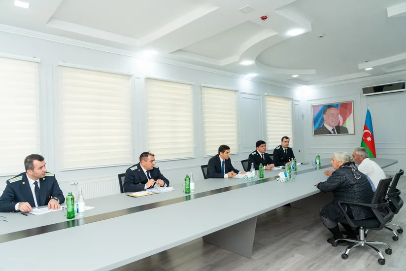 Fərid Əhmədov Yevlaxda vətəndaşları qəbul edib