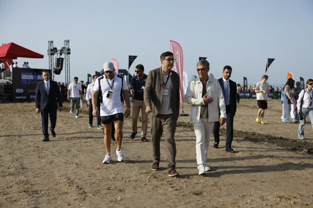 Bakıda ALUFAR IRONMAN 70.3 Baku beynəlxalq triatlon yarışı start götürüb