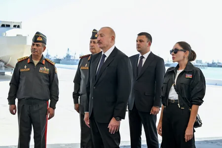 Prezident İlham Əliyev Hərbi Dəniz Qüvvələrində olub