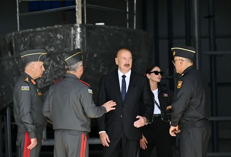 Prezident İlham Əliyev Hərbi Dəniz Qüvvələrində olub