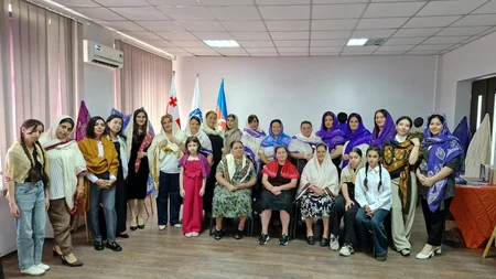 Tbilisidə Azərbaycan kəlağayısına həsr olunmuş kitab təqdim edilib