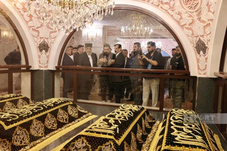 Türkiyə, Gürcüstan və İraqın azərbaycanlı din xadimləri Bibiheybət məscidini ziyarət edib