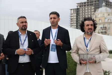 Azerbaijani clerics from three countries visit Victory Park in Baku