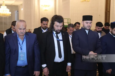 Türkiyə, Gürcüstan və İraqda fəaliyyət göstərən azərbaycanlı din xadimləri vəhdət namazı qılıblar