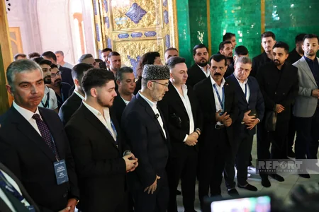 Türkiyə, Gürcüstan və İraqın azərbaycanlı din xadimləri Bibiheybət məscidini ziyarət edib
