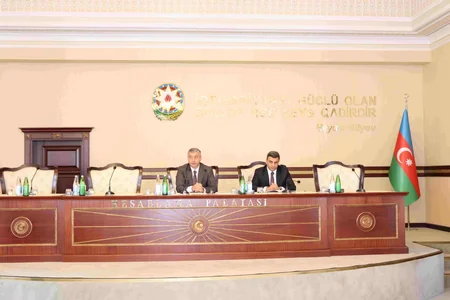Vüqar Gülməmmədov dövlət auditinin rəqəmsallaşdırılmasına dair tapşırıqlar verib