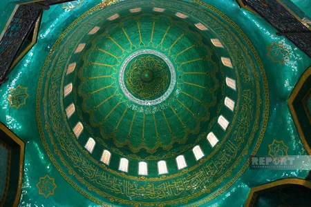 Türkiyə, Gürcüstan və İraqın azərbaycanlı din xadimləri Bibiheybət məscidini ziyarət edib