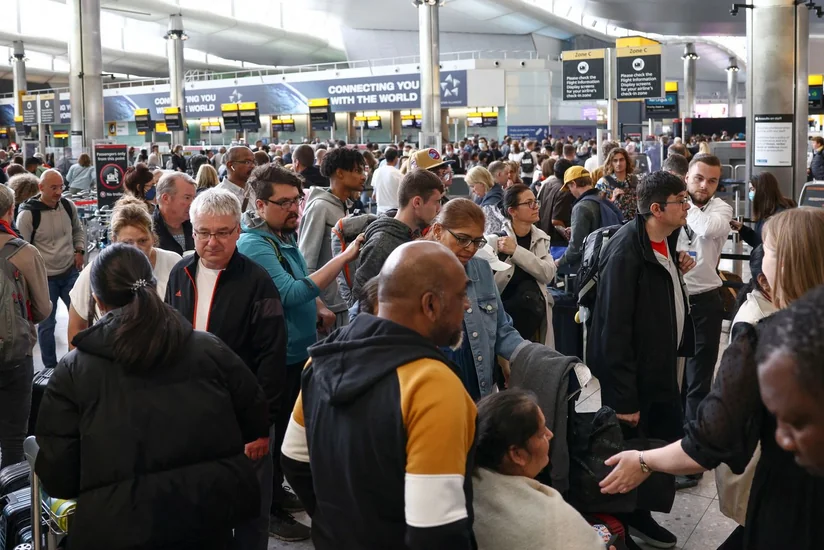 UK airports disrupted by air traffic control technical failure