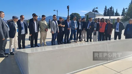 Din xadimləri Xankəndidə Zəfər parkı və Zəfər meydanını ziyarət ediblər - YENİLƏNİB