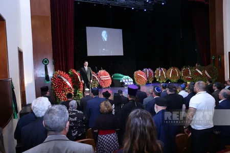 Xalq artisti Aleksandr Şarovski ilə vida mərasimi başa çatıb - YENİLƏNİB-2