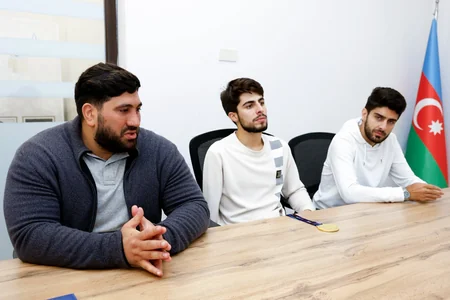 Milli Paralimpiya Komitəsində parataekvondoçularla görüş keçirilib