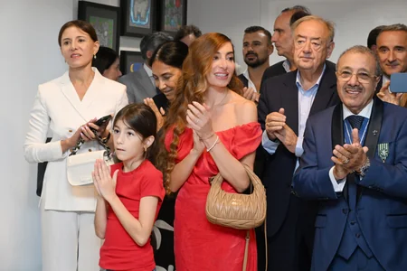 Madriddə MAMA Ana təbiət beynəlxalq incəsənət sərgisinin açılışı olub