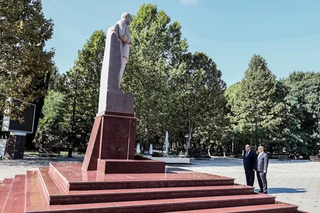 Şahin Bağırov Samuxda vətəndaşları qəbul edib