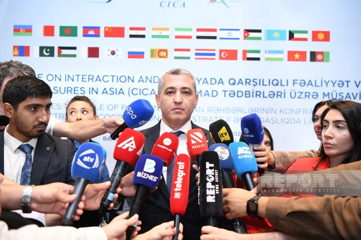 Bakı Limanında 8 ayda 85 min TEU-dan çox konteyner aşırılıb