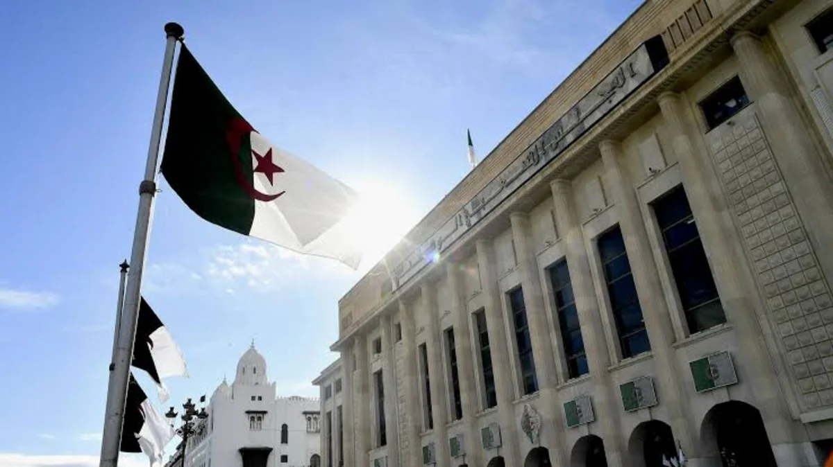 Algeria cuts diplomatic ties with UAE