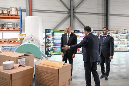 Ильхам Алиев принял участие в открытии предприятия Fabriora Group в Гарадагском районе