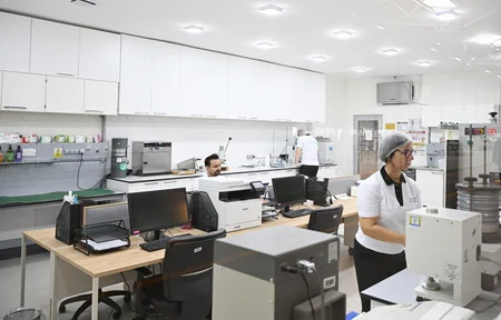 Ильхам Алиев принял участие в открытии предприятия Fabriora Group в Гарадагском районе