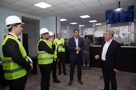 CICA konfransının iştirakçıları Bakı Limanının fəaliyyəti ilə tanış olublar