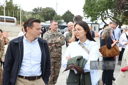 Diplomatlar Şuşada yeni məscidin tikintisi ilə tanış olublar