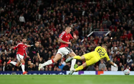 Manchester United extend lead to 3-0 against Sabah in Champions League - Update